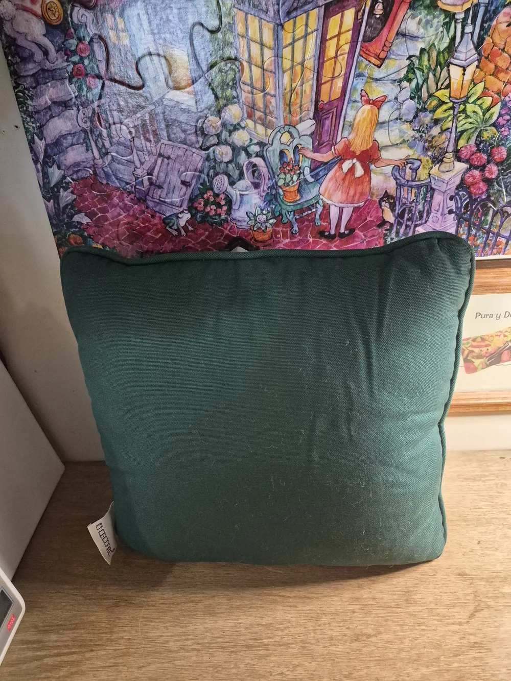 Vinatage Shoebox Hallmark Santa Tapestry Throw Pillow - Red, Cream & Green